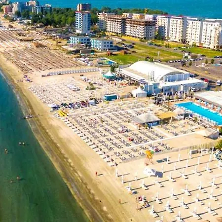 Coral Summer Mamaia